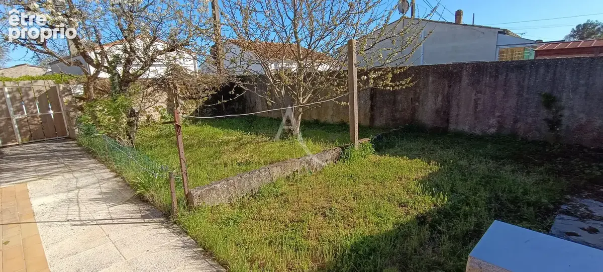 Maison de plain -pied avec jardin clos et garage port-des-barques - photo 2