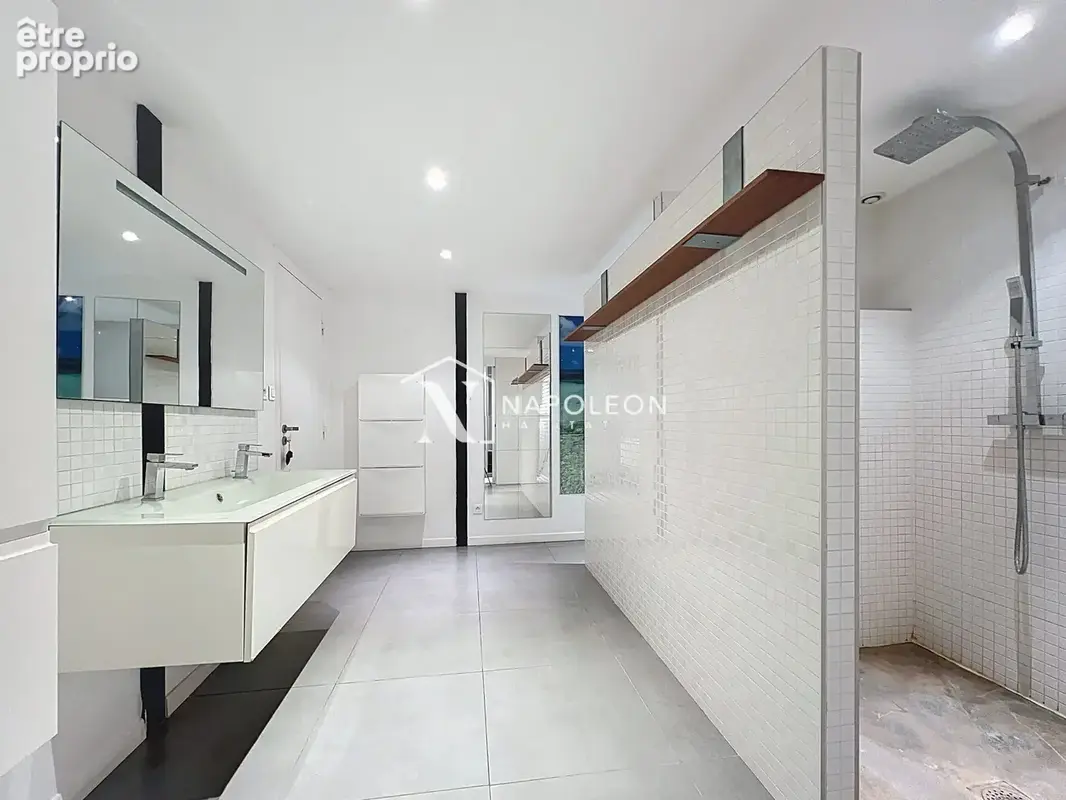 Appartement 269 m² à Roubaix  - photo 9