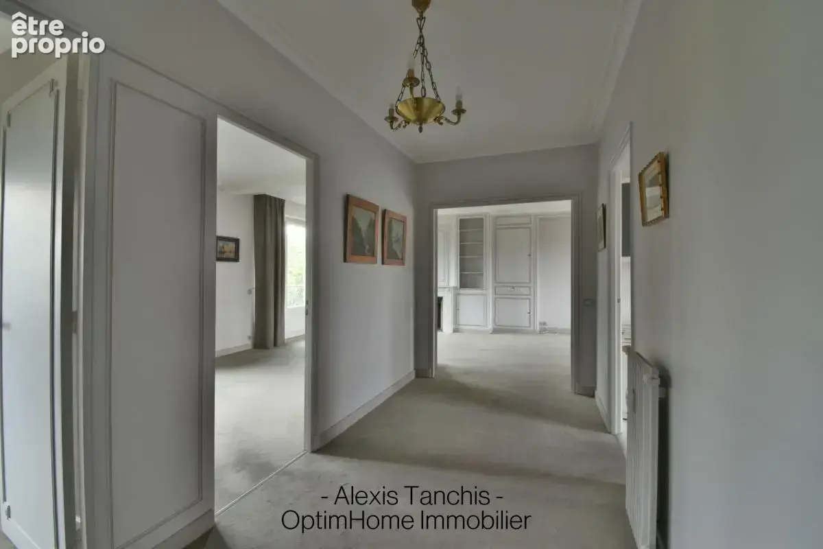 Lille centre – square foch – 123 m² – 3 chambres – ascenseur – parking – balcons - photo 5