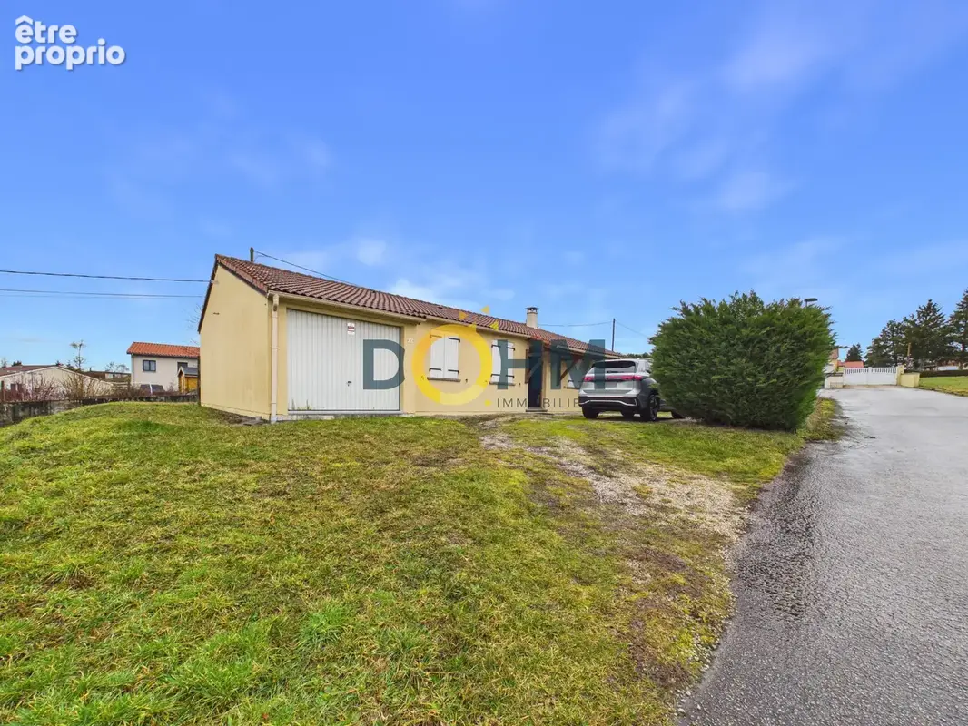 Maison de plain-pied   Sainte-Sigolène   90 m2 sur 700 m2 de terrain   EXCLUSIVITÉ - photo 8