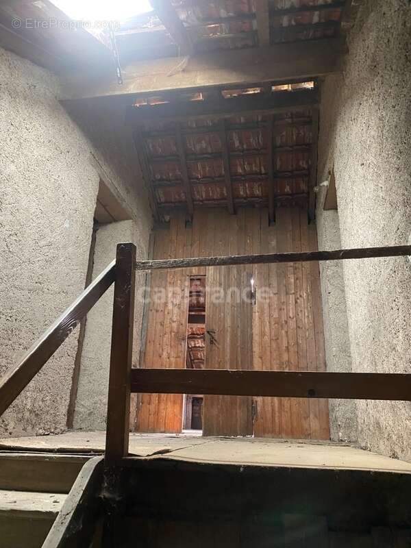 Appartement à LUXEUIL-LES-BAINS