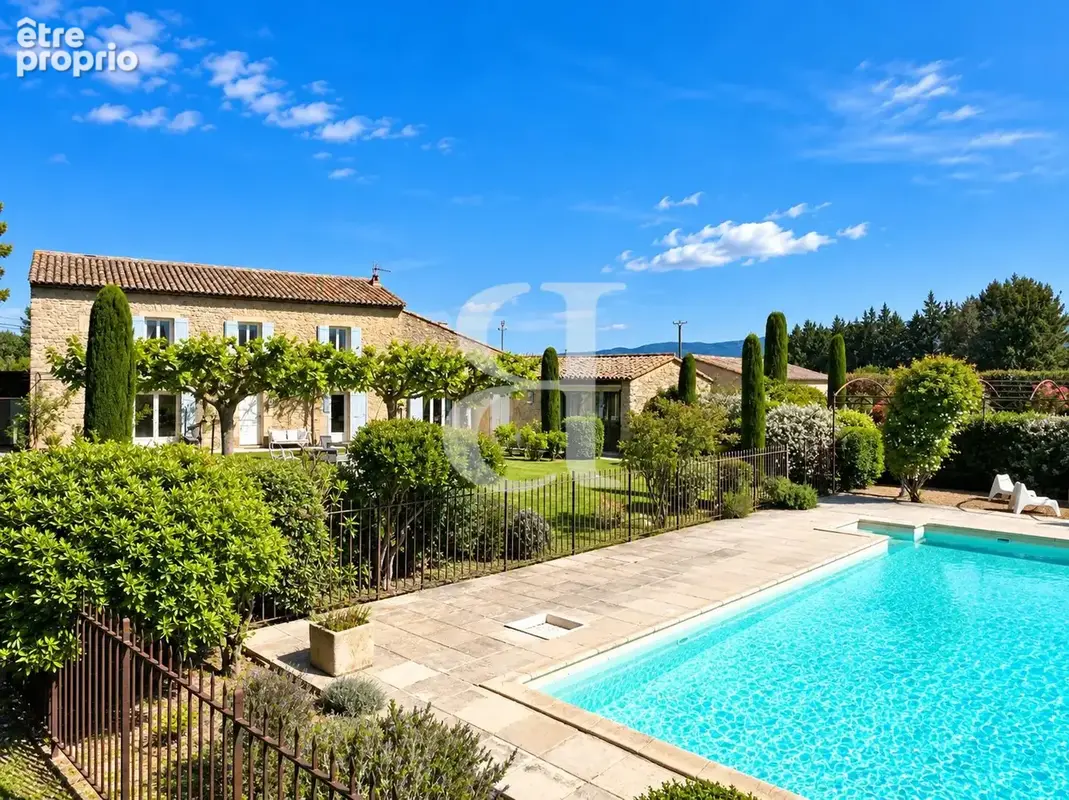 Maison 6 pièces 230 m² à vendre à Lagnes (84800) - photo 9