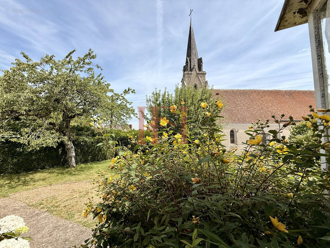 Maison à CLOYES-SUR-LE-LOIR