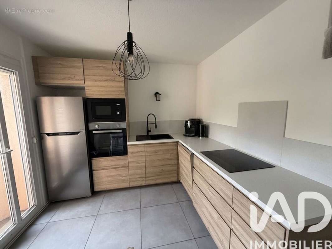 Appartement 66 m² à Roche-La-Moliere  - photo 7