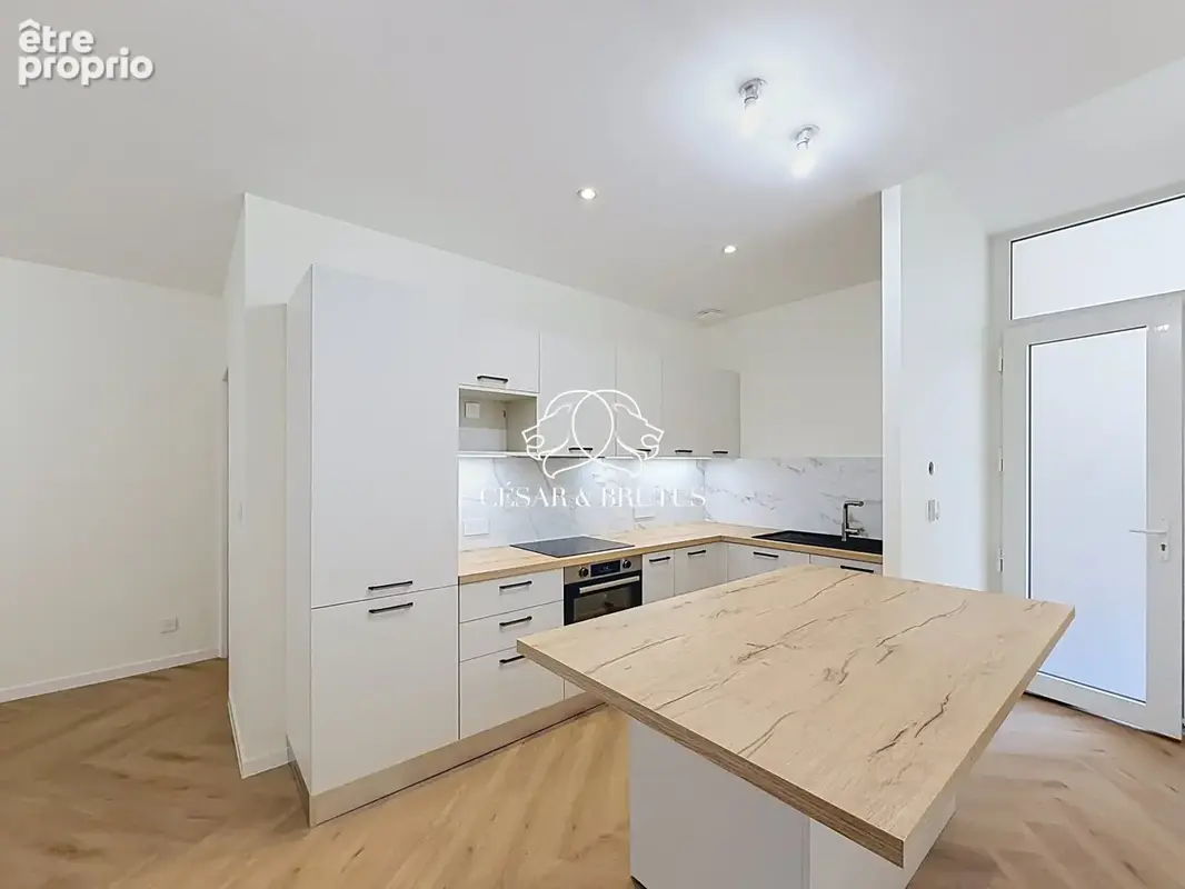 Appartement 70 m² à Roanne  - photo 3