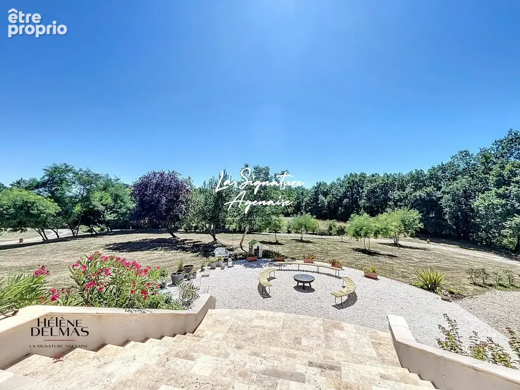 Maison 8 pièces 520 m² à vendre à Agen (47000) - photo 2
