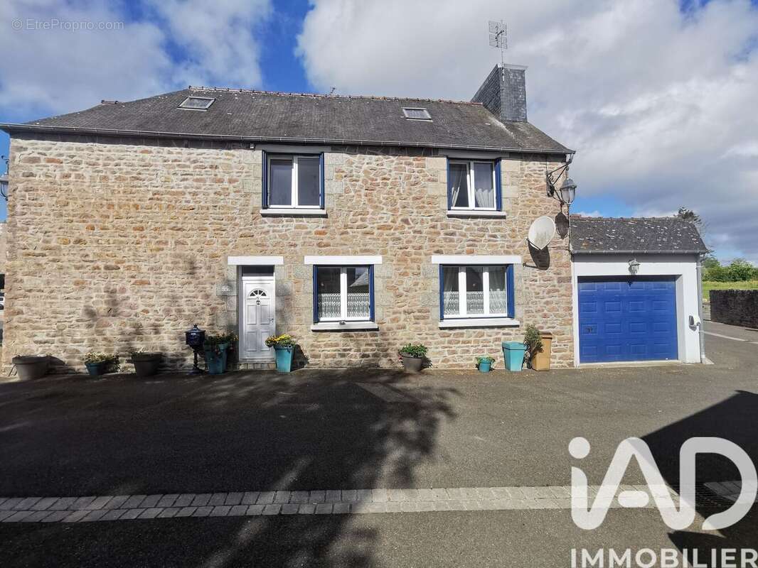 Photo 3 - Maison à QUEMPER-GUEZENNEC