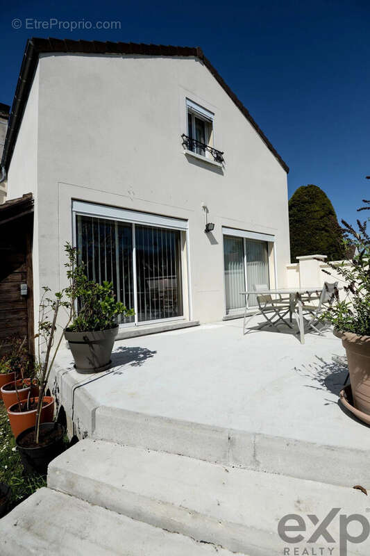Maison 133 m² à Bois-Le-Roi  - photo 2