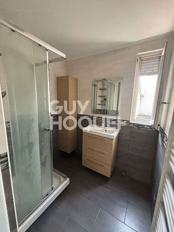 Appartement à LIVRY-GARGAN