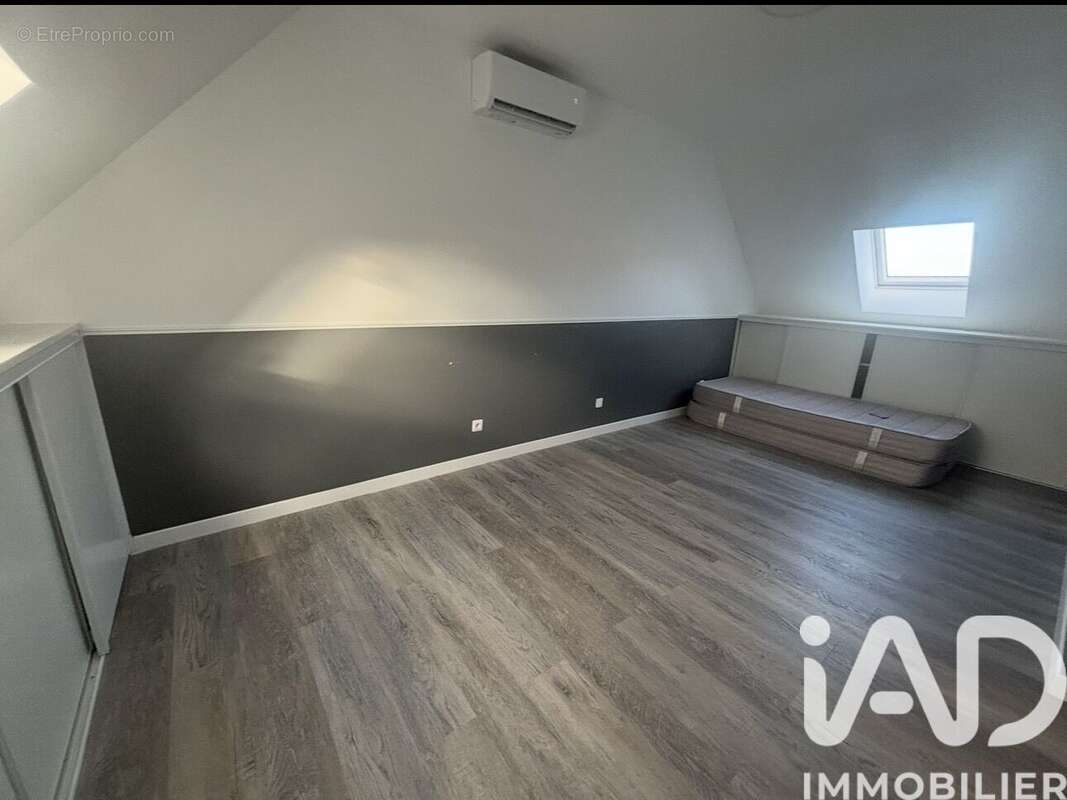 Photo 8 - Maison à COUBERT