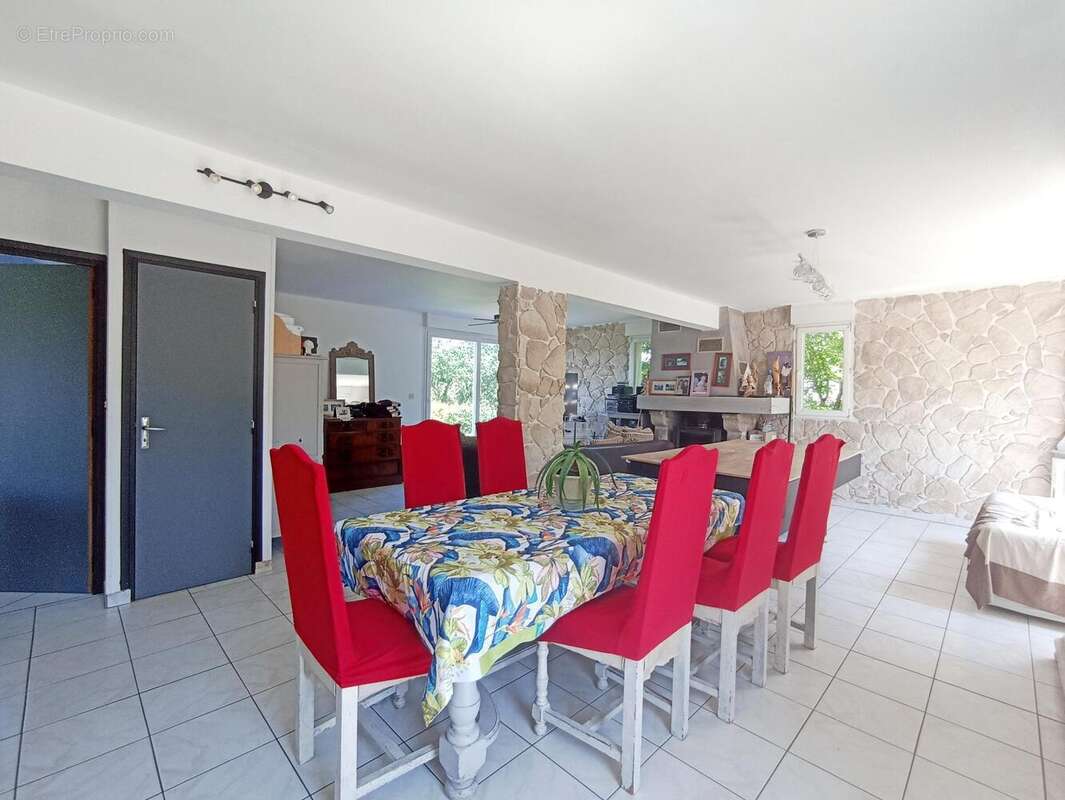 Photo 8 - Maison à PLOUGONVEN