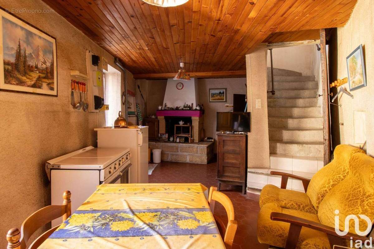 Photo 2 - Maison à BOUCOIRAN-ET-NOZIERES