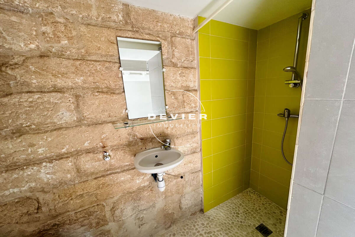 Appartement à SAINT-GENIES-DES-MOURGUES