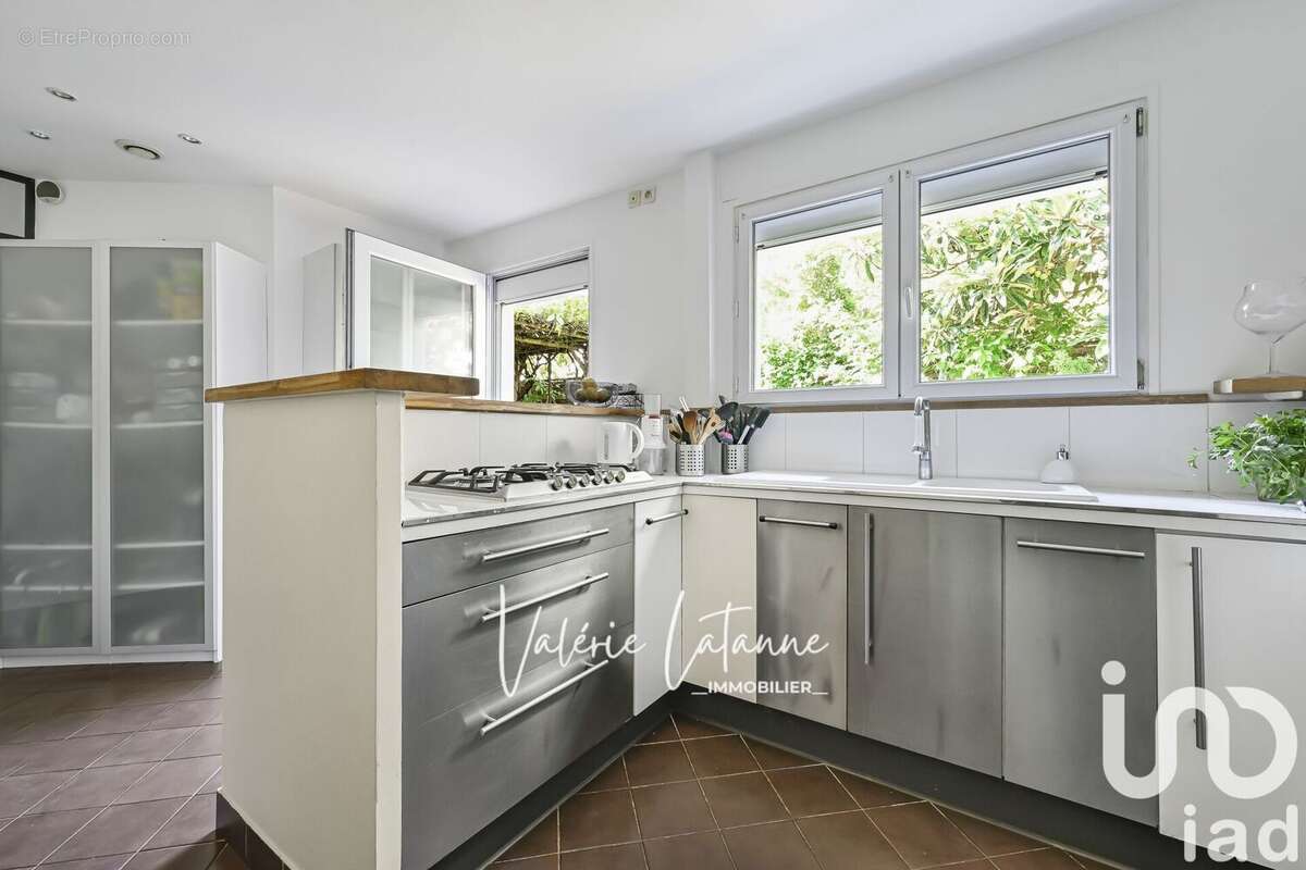 Photo 9 - Maison à SAINT-MAUR-DES-FOSSES