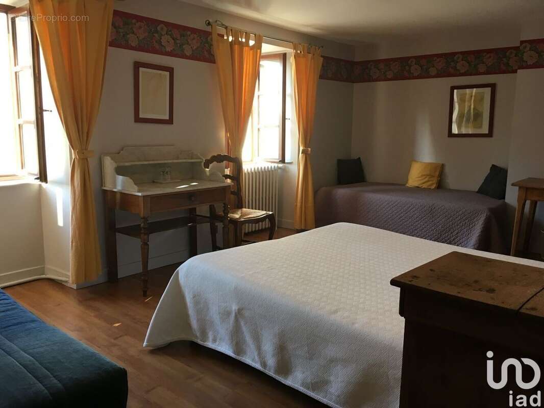 Photo 7 - Commerce à BOURG-LASTIC