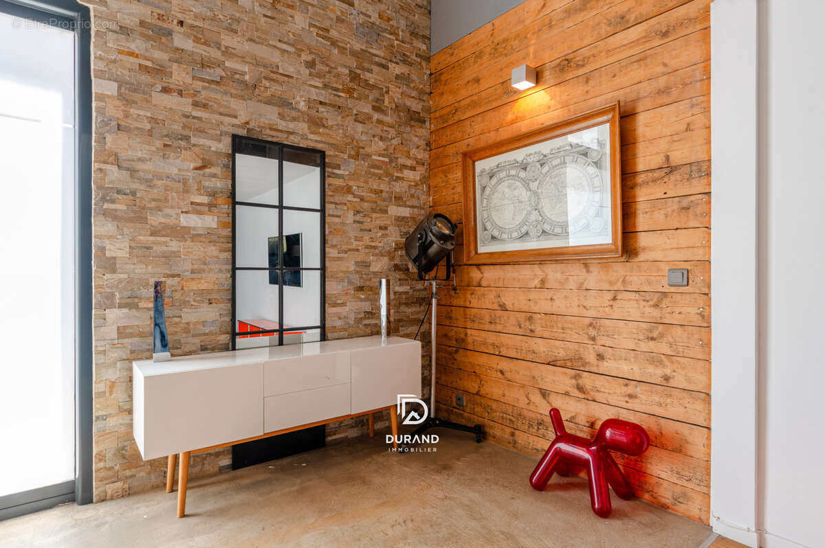 Appartement à MARSEILLE-6E