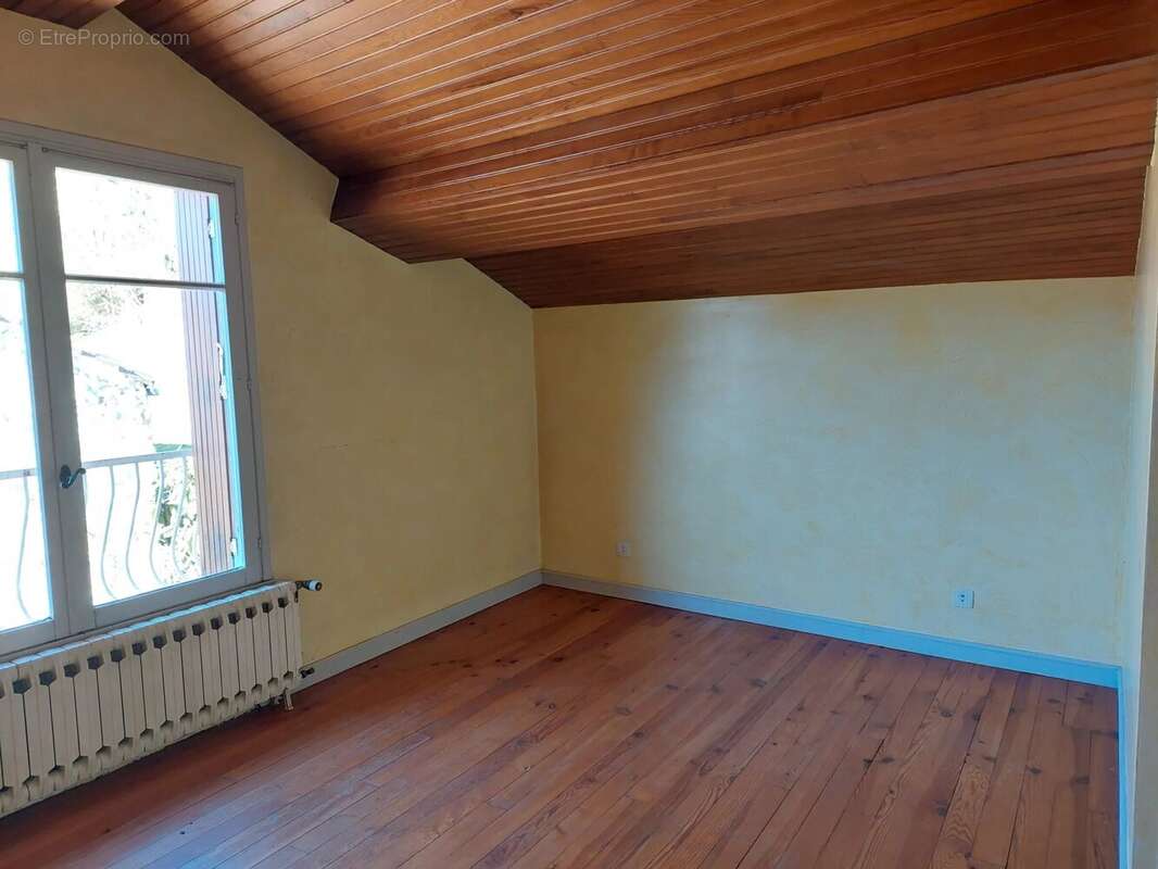 Maison à LE MAS-D&#039;AZIL