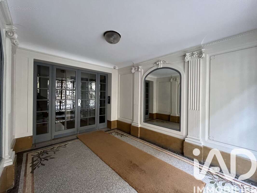 Photo 5 - Appartement à PARIS-16E