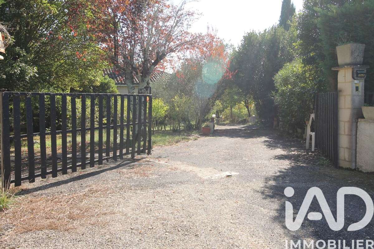 Photo 2 - Maison à MONTBARLA