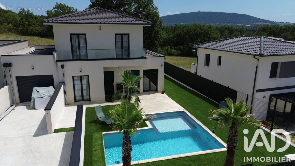 Photo 1 - Maison à MEYSSE
