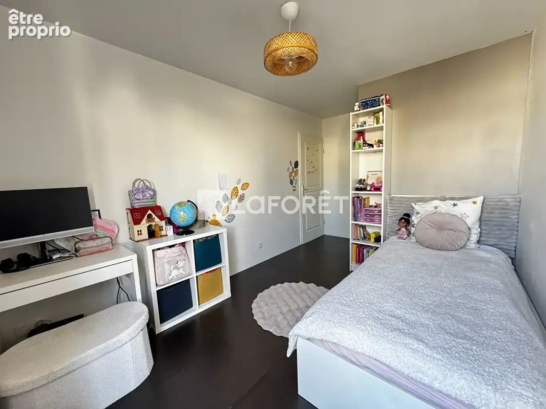 Appartement Villemomble 4 pièce(s) 102 m2 - photo 10