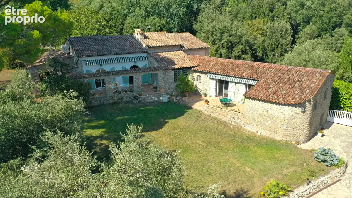Maison à PEYMEINADE
