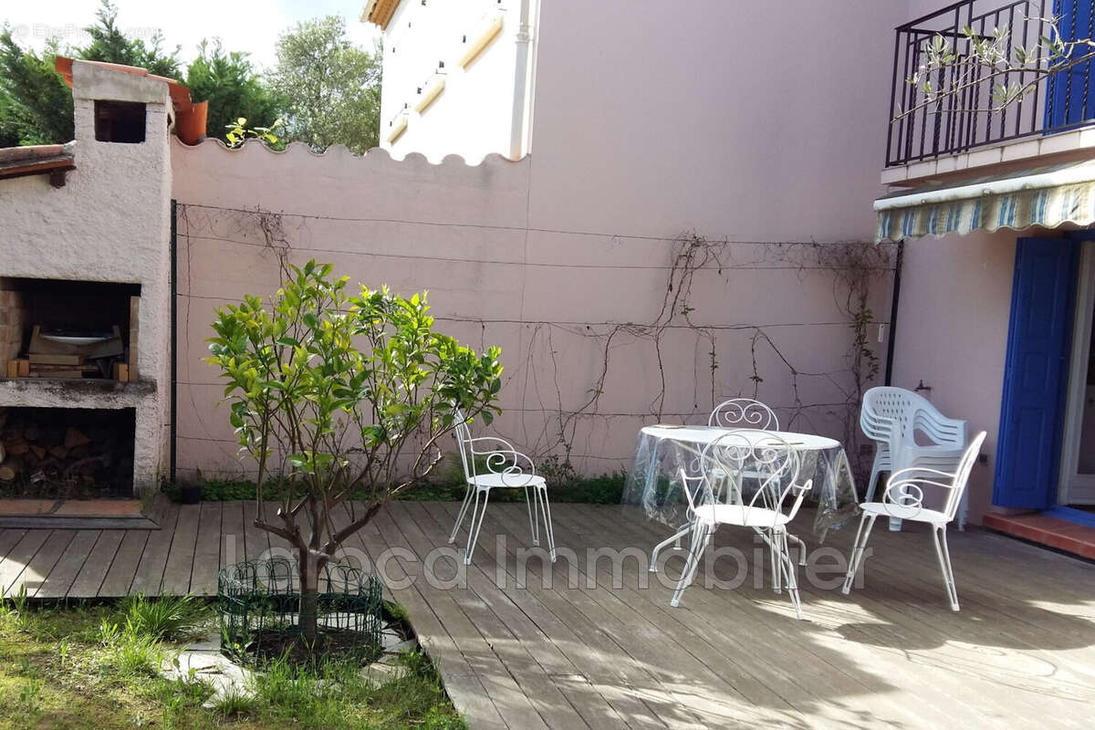 Maison à LAROQUE-DES-ALBERES