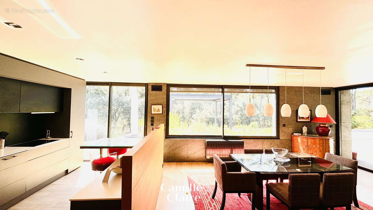 Maison à SAINT-MARC-JAUMEGARDE