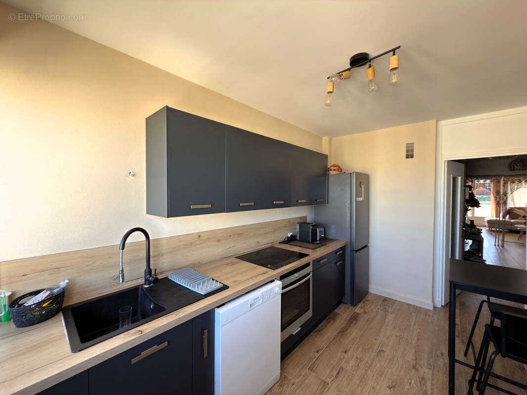 Appartement à SAINT-ETIENNE