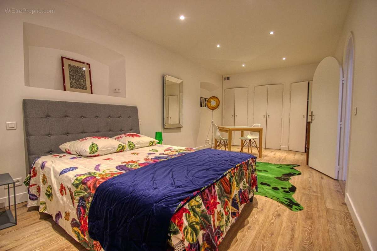 Appartement à CAP-D'AIL