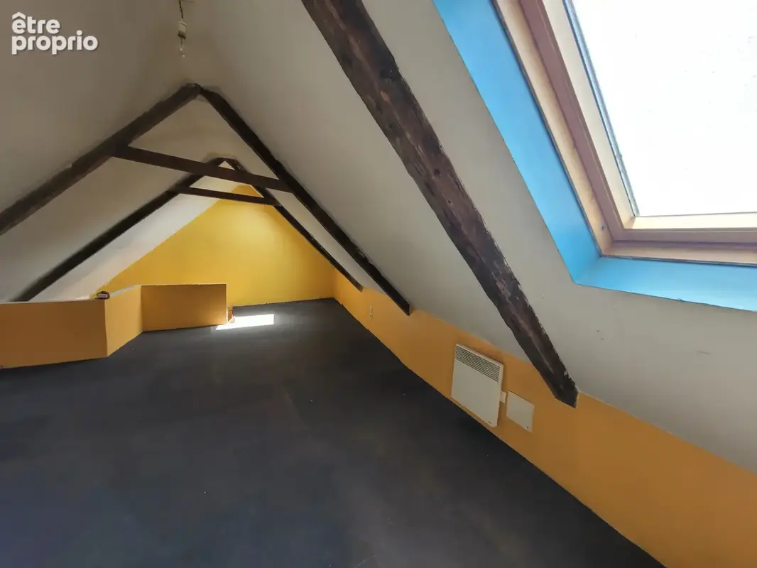 Maison de Bourg en pierre, avec courette - photo 3