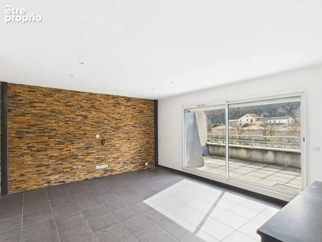 Appartement climatise !  t3. dernier etage terrasse 33m² . garage box. chateauvert 26000 valence - photo 4