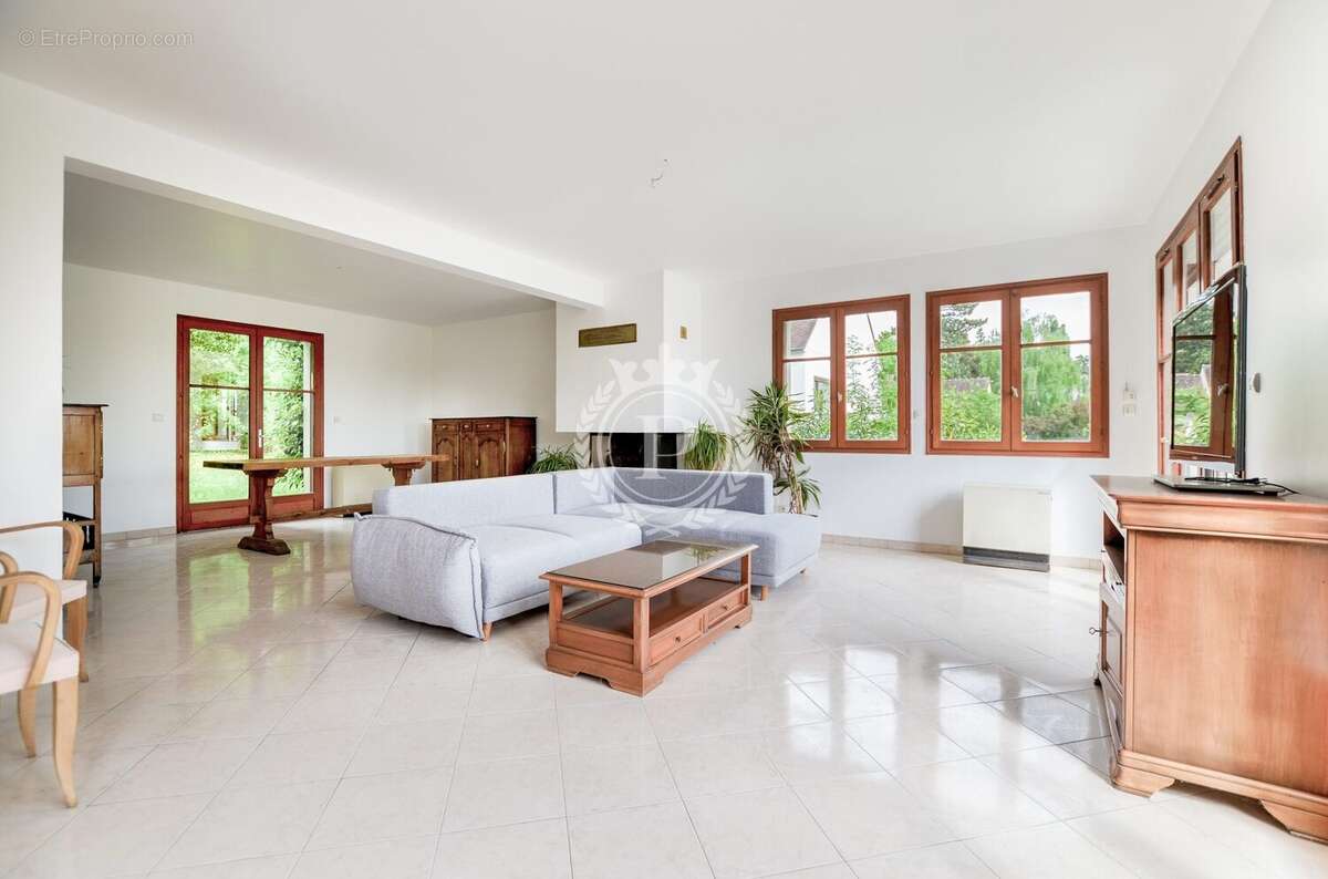 Maison à SAINT-LEU-LA-FORET