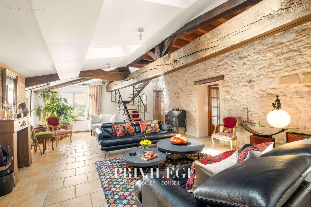 Appartement à ARNAS