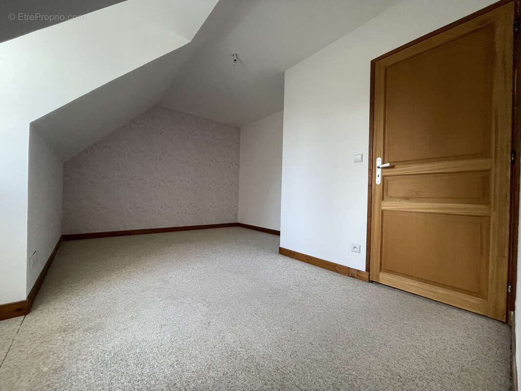 Maison à BLAINCOURT-LES-PRECY