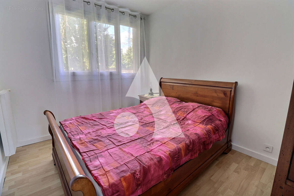 Appartement à FREPILLON