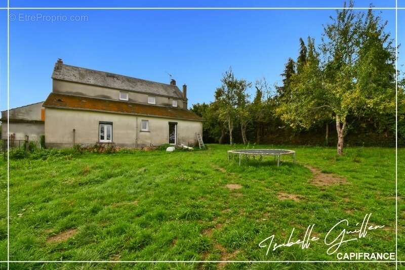 Maison à SAINT-SATURNIN