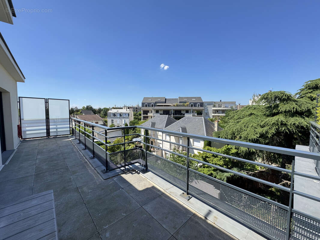 Appartement à SAINT-MAUR-DES-FOSSES