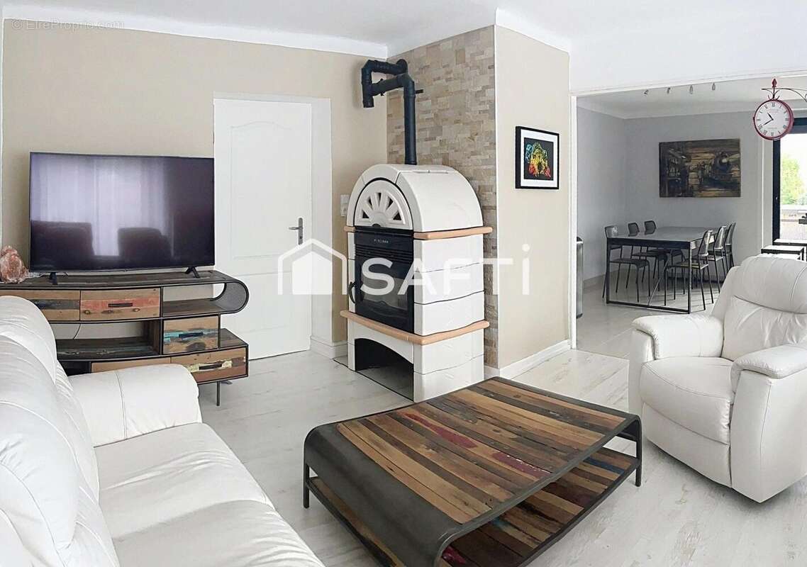 Photo 2 - Appartement à AMANCY