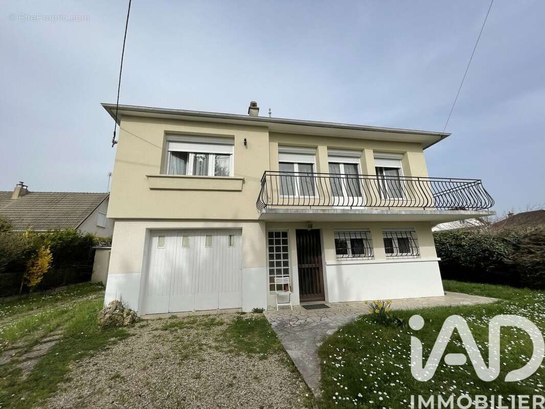 Photo 4 - Maison à JOIGNY