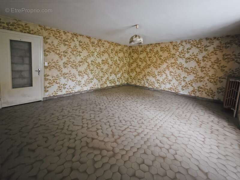 Maison à vendre 71 m² habitables, jusqu’à 180 m² exploitables COURBOUZON (39) - photo 10