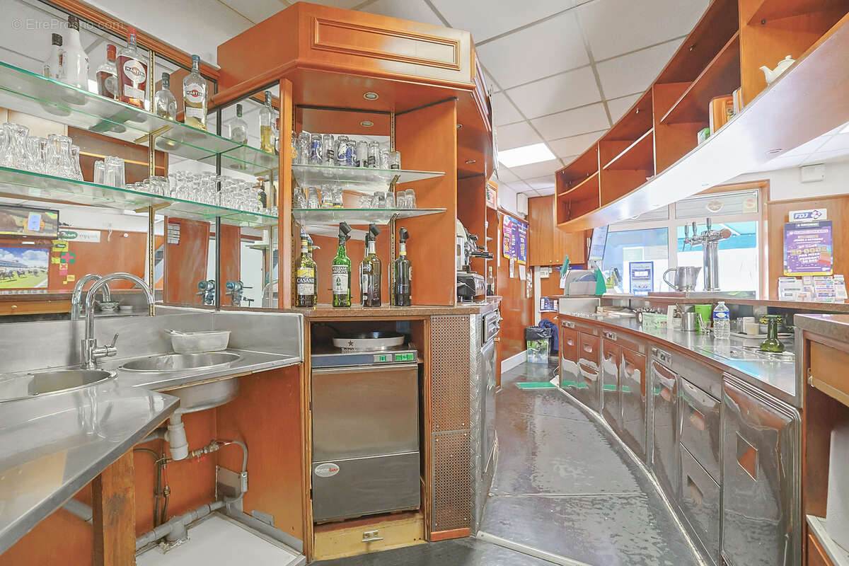 Commerce à LA SEYNE-SUR-MER