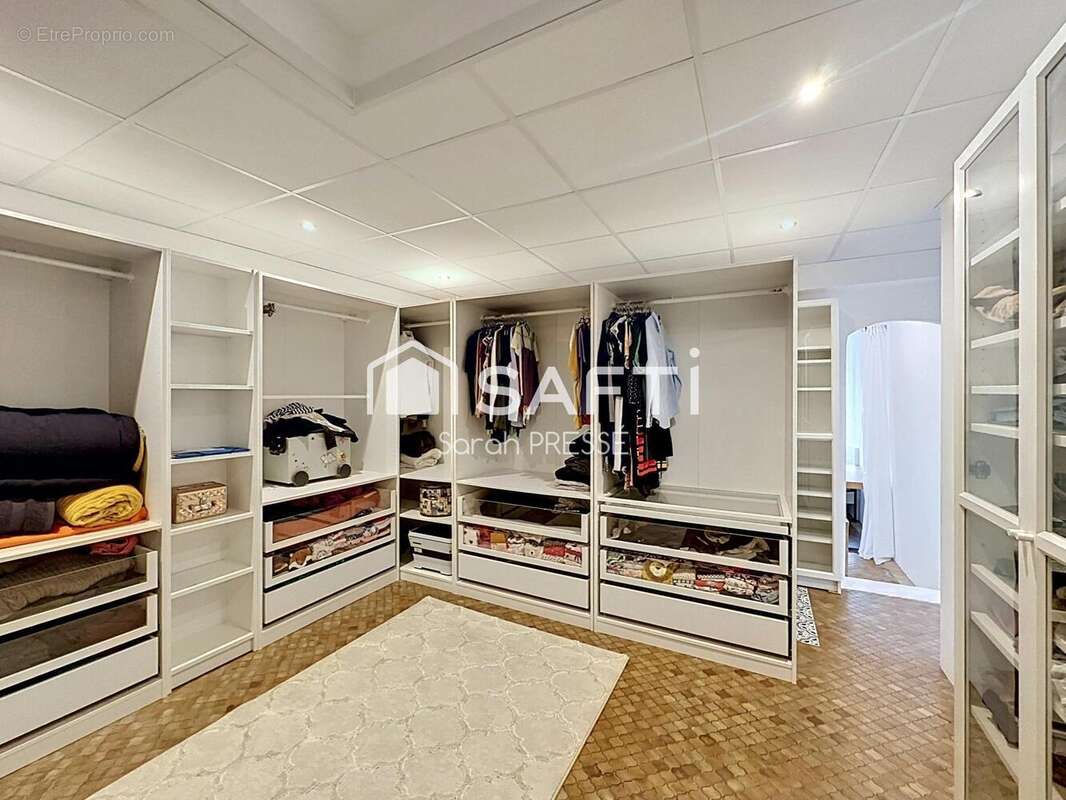 Commerce 535 m² à Le Loroux-Bottereau  - photo 5