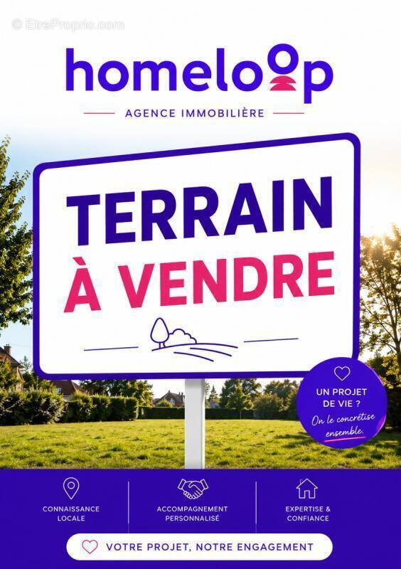 Terrain à LA CHAPELLE-SUR-ERDRE