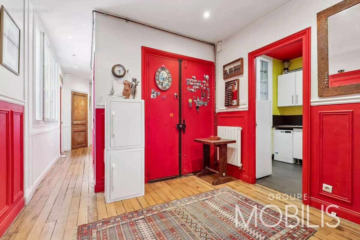 Appartement à PARIS-18E