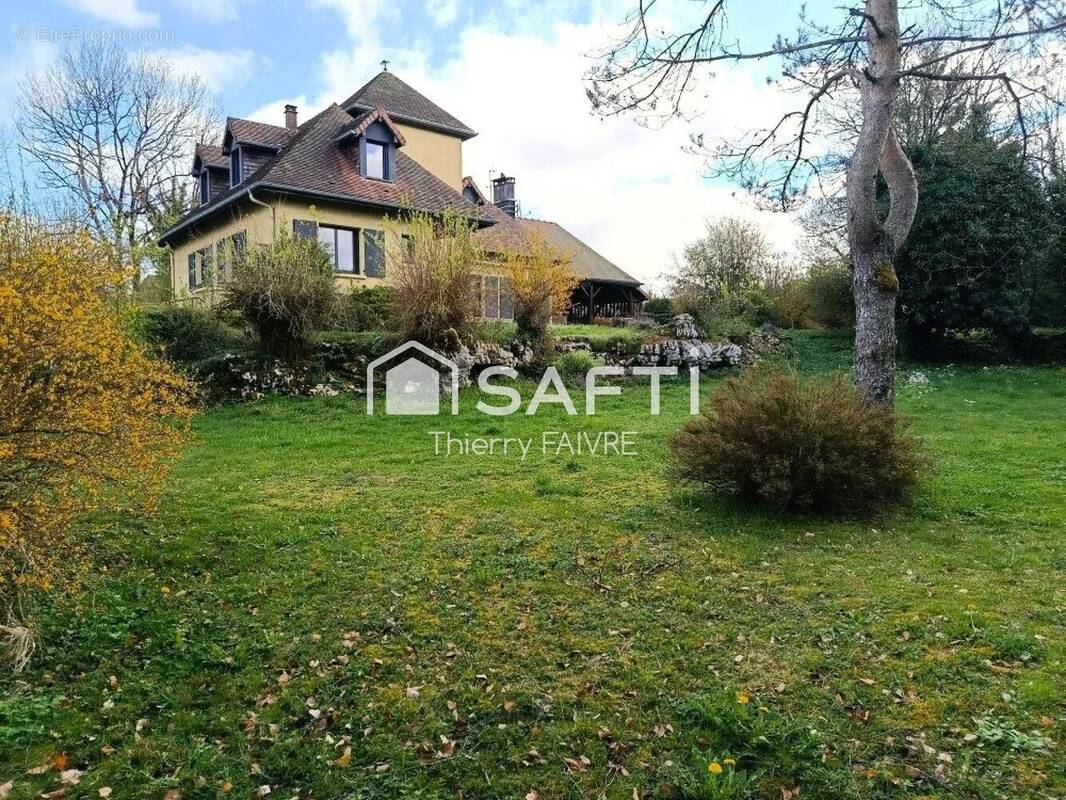 Photo 1 - Maison à CHAMPAGNOLE