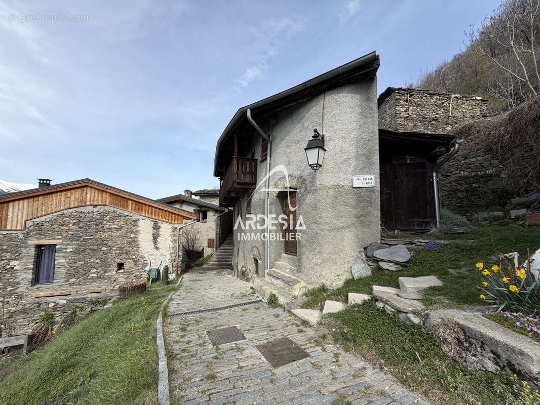 Maison à SAINT-MICHEL-DE-MAURIENNE