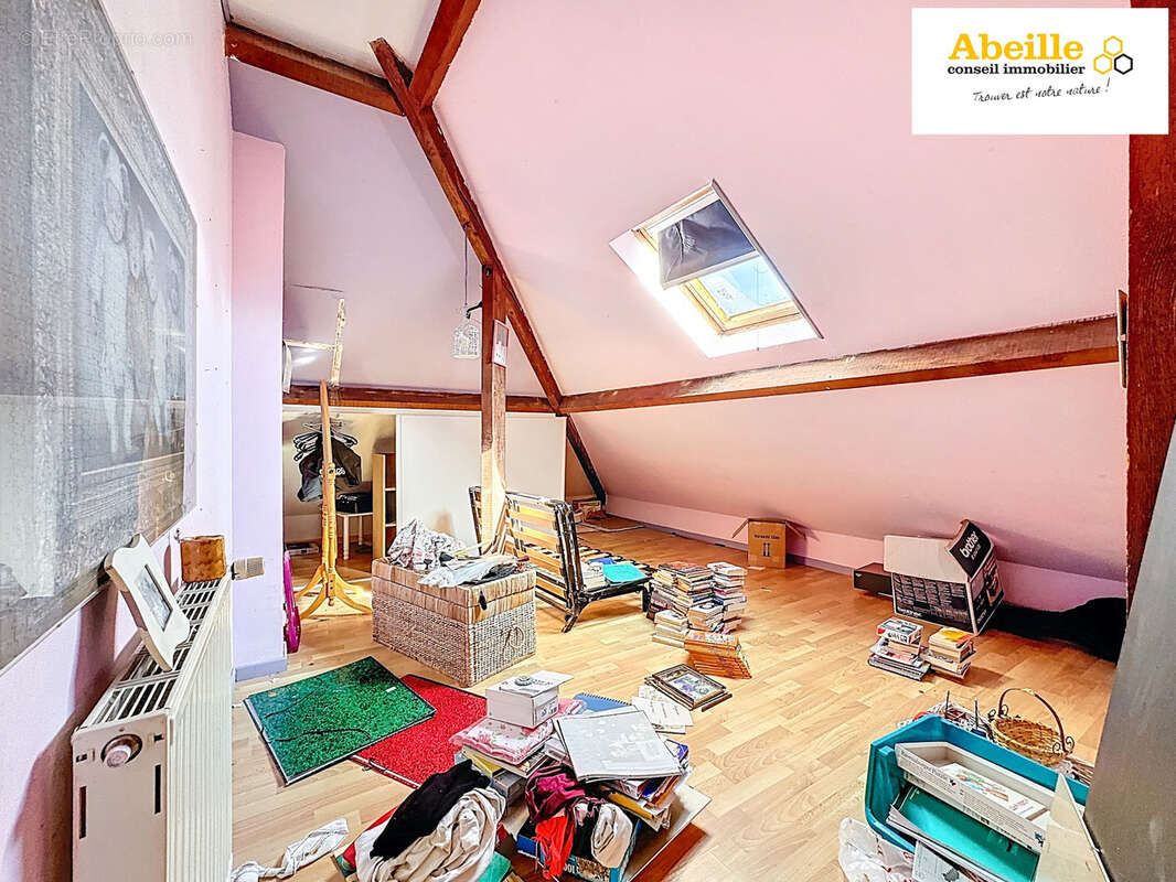 Maison à VILLECONIN