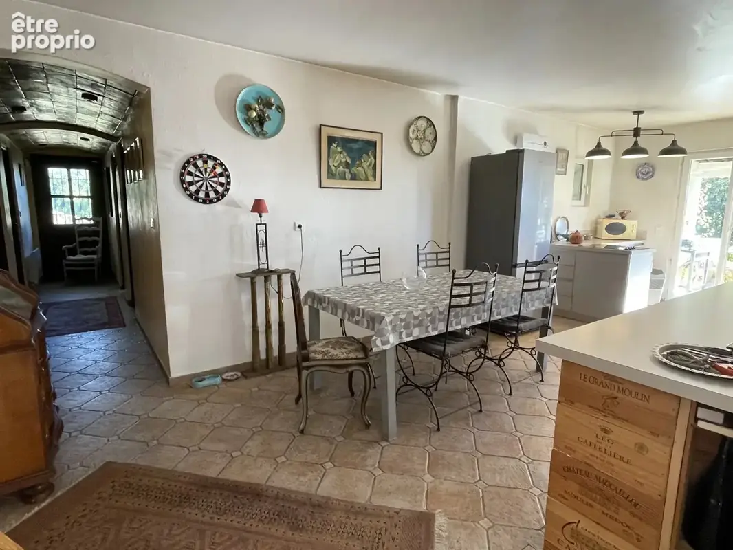 Villa de plain pied avec piscine et vue dégagée - photo 37