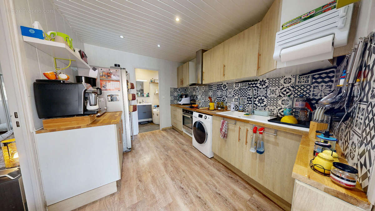 Appartement à MARSEILLE-10E